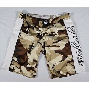 Alpha Female Fight Wear Womens Shorts Size 7 Camo Training Shorts MMA